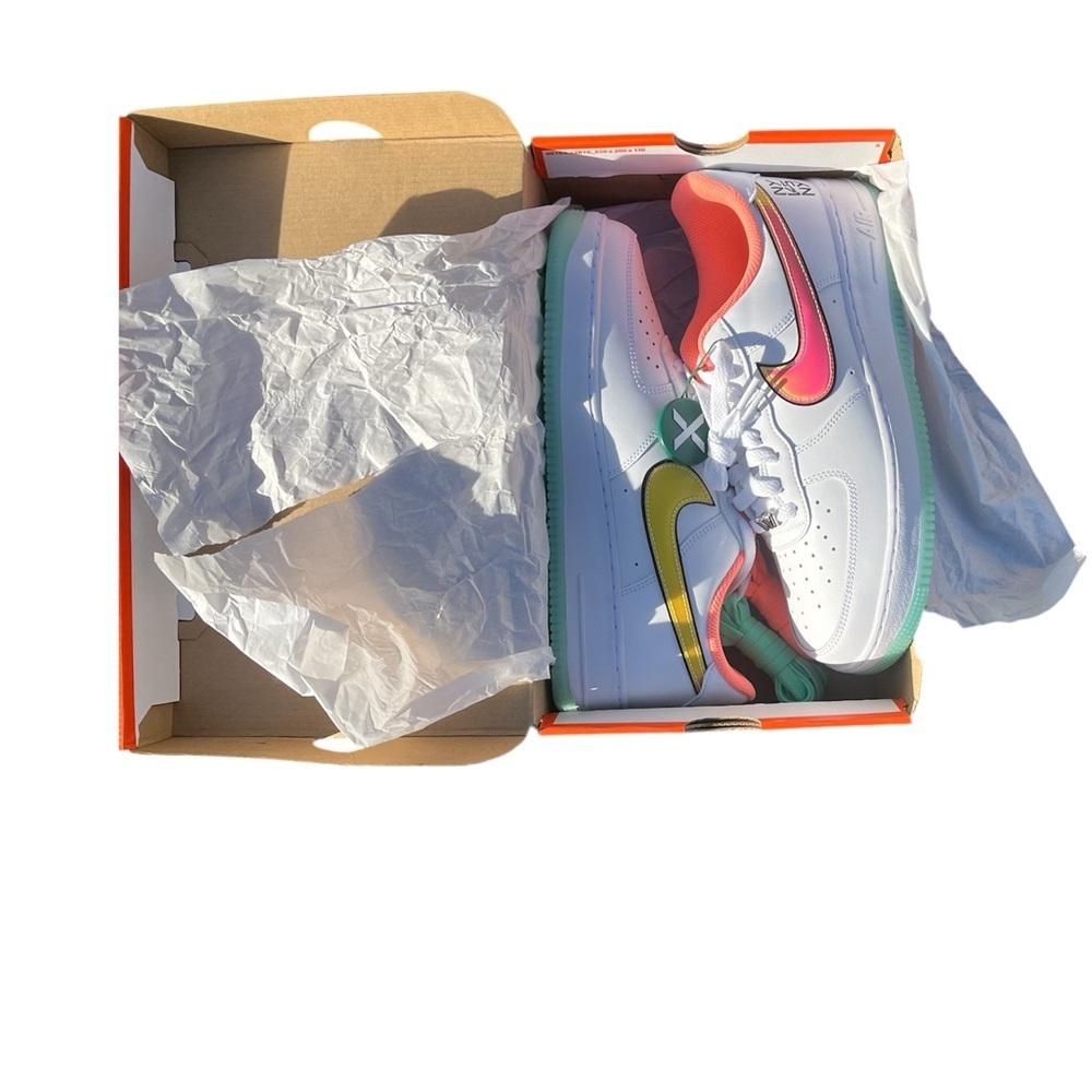 NWT Women’s Air Force One Multiethnic Color Low-Tops Size 11.5 - Picture 6 of 7